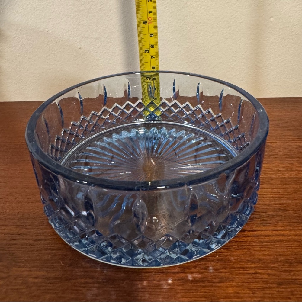 Vintage Indiana Glass Ice Blue Princess Pattern Covered Candy Dish trinket box - Picture 4 of 6